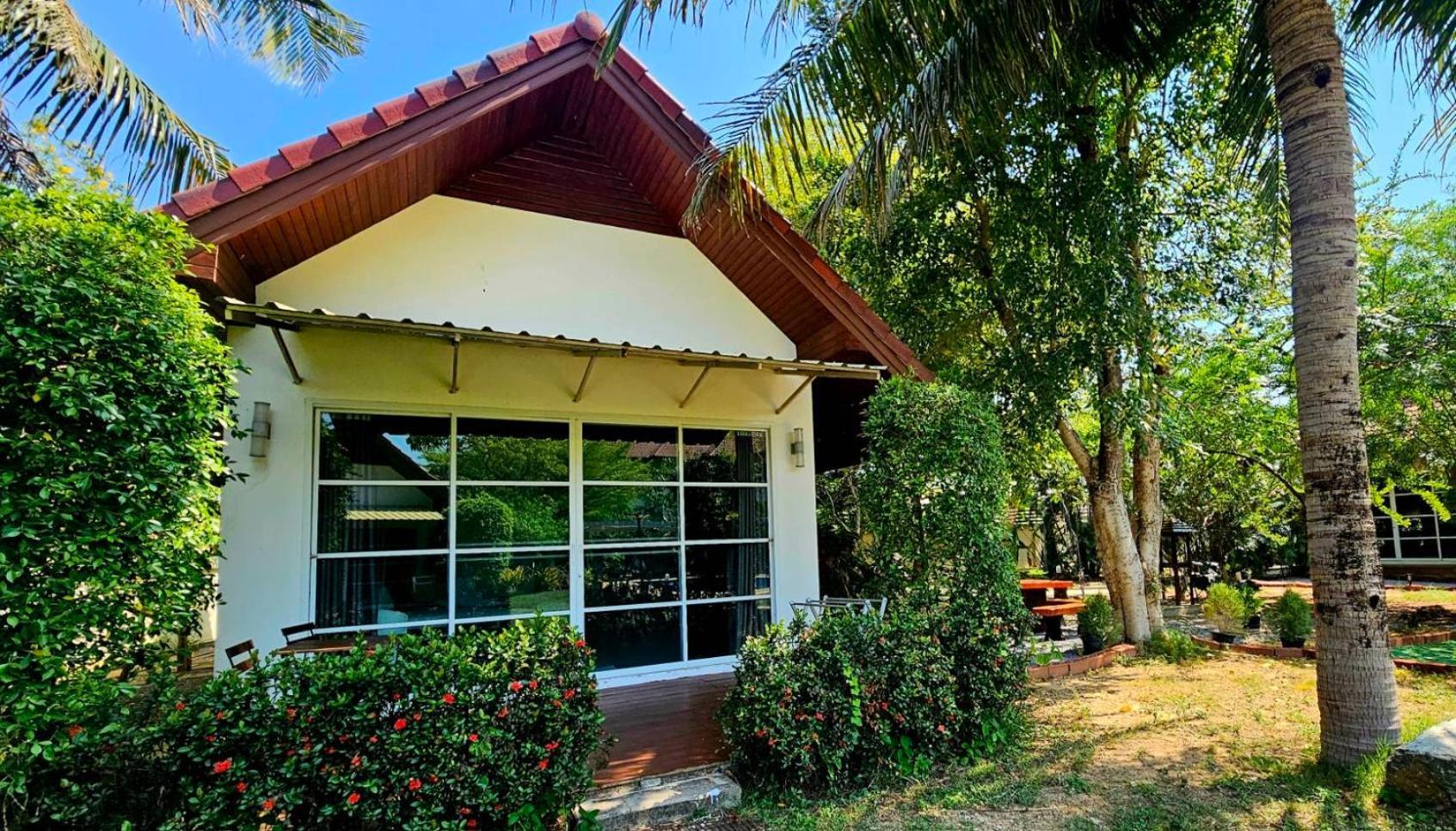 The Hillside Pranburi Resort Buitenkant foto