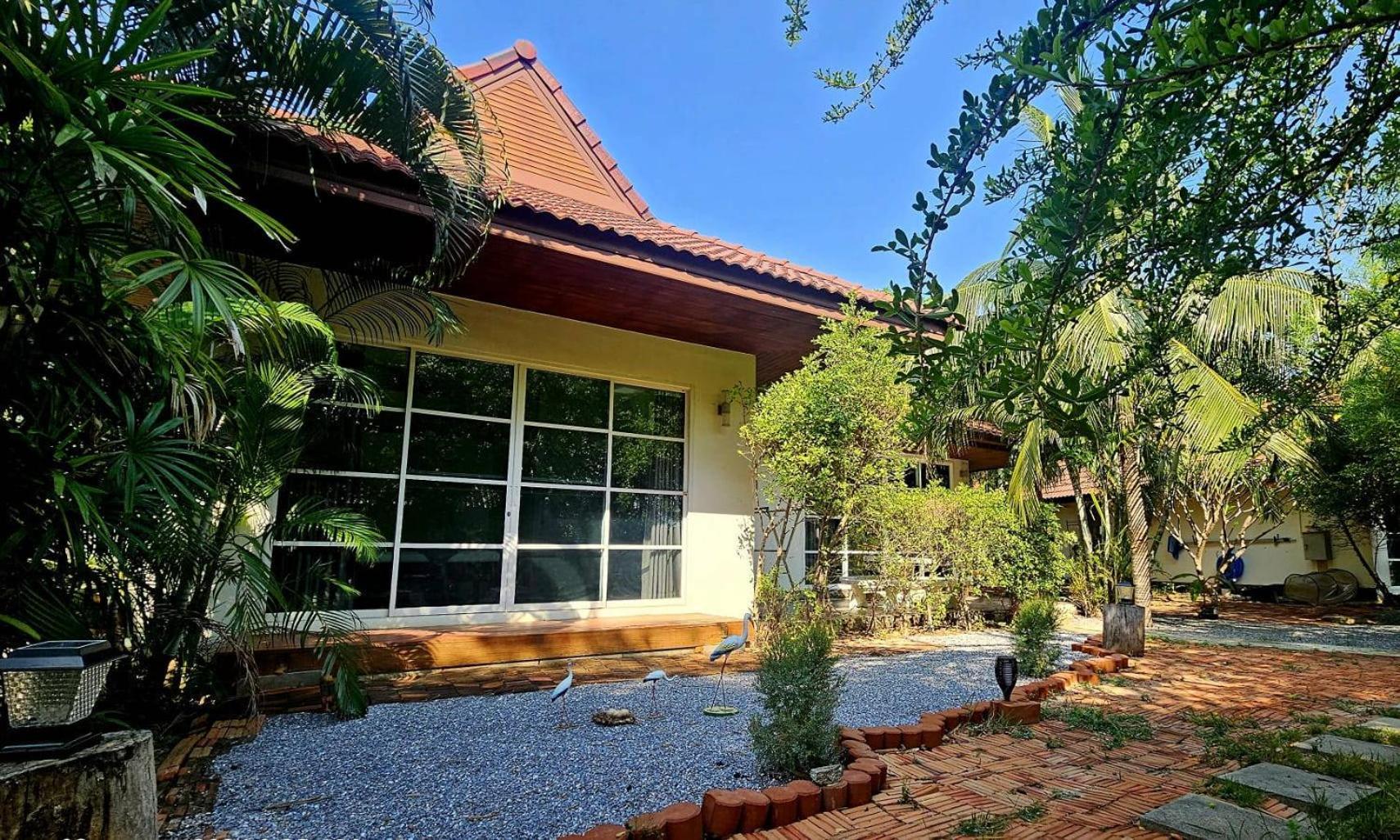The Hillside Pranburi Resort Buitenkant foto
