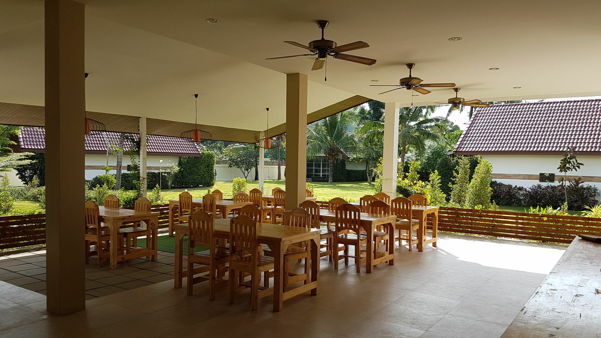 The Hillside Pranburi Resort Buitenkant foto